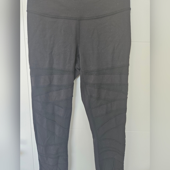 High wasted lulu tech mesh **luon material** sz.6 - Picture 1 of 2